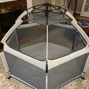 California beach co tent